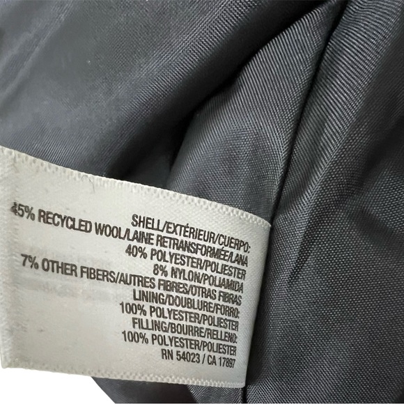 Men's Wool Pea Coat Fully Lined Old Navy Sz Small - Picture 7 of 7